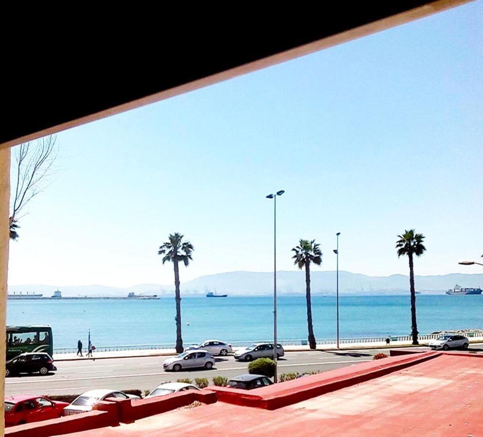 Practico Apartamento A 5 Min Andando De Gibraltar Y El Centro, Frente Al Mar La Línea de la Concepción Exterior foto
