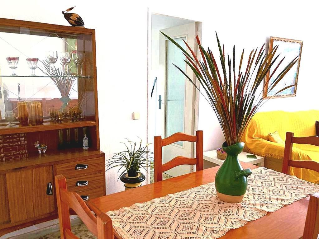 Practico Apartamento A 5 Min Andando De Gibraltar Y El Centro, Frente Al Mar La Línea de la Concepción Exterior foto